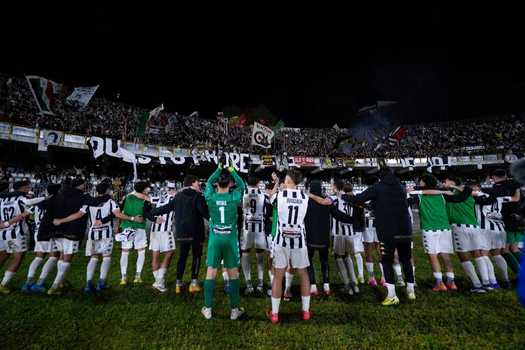 ascoli-guidonia-tifosi-youtvrs-1024x683